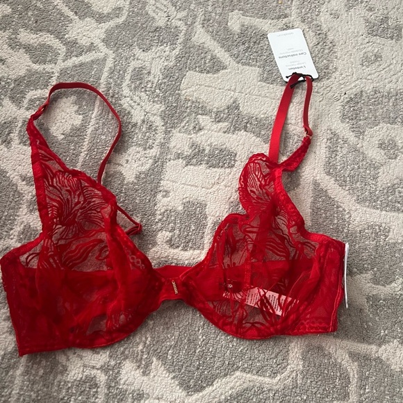 AUBADE Coeur à Corps
Underwires triangle bra - Picture 3 of 8